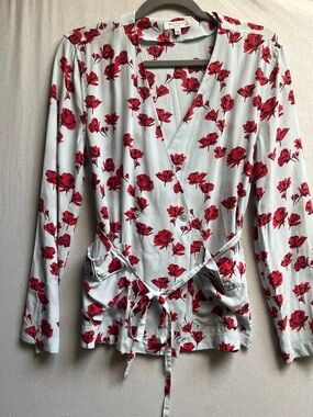 Equipment Femme 100% Silk Floral Wrap Tie Top Blouse Size XS